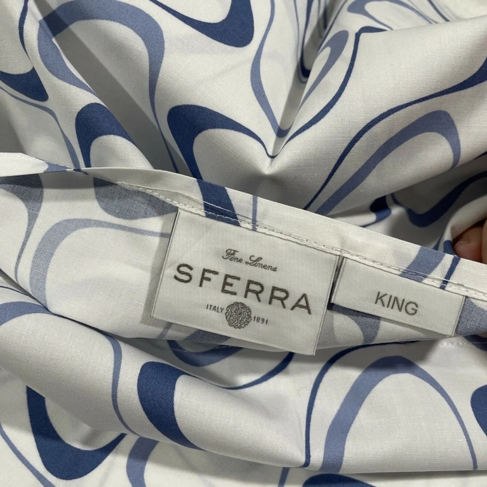 NIB Sferra Harwich [ 1‎ King ] Pillow Sham in White/Cornflower Blue